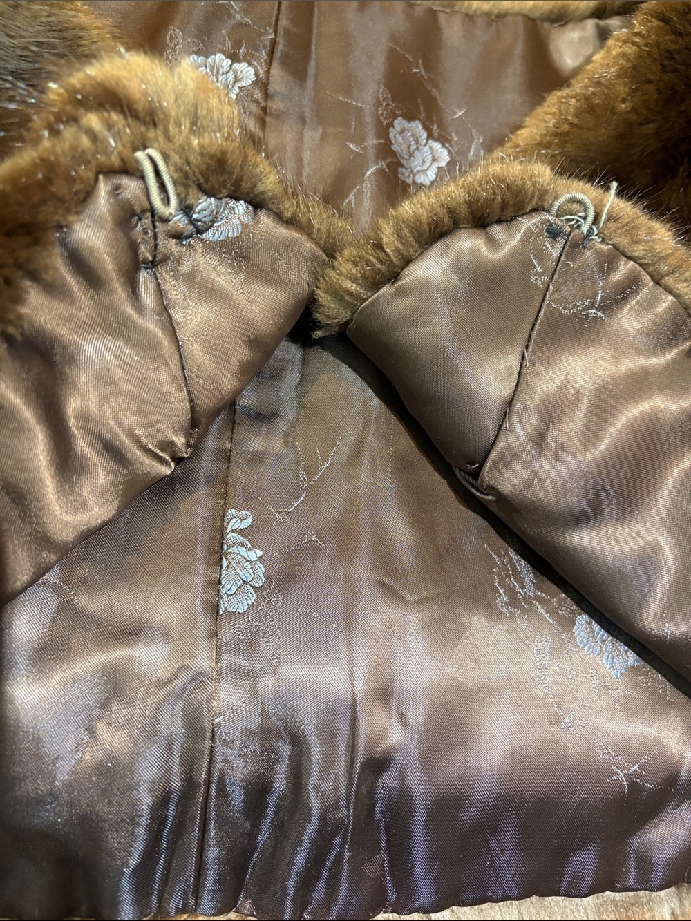 Vintage Genuine Fur Stole Shoulder Wrap Capelet Brown Old Hollywood Glam - Picture 8 of 13